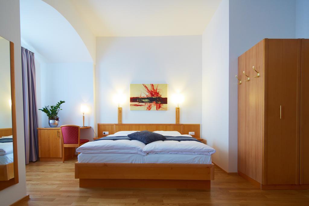 Rathauskeller Melk Hotel Bilik gambar