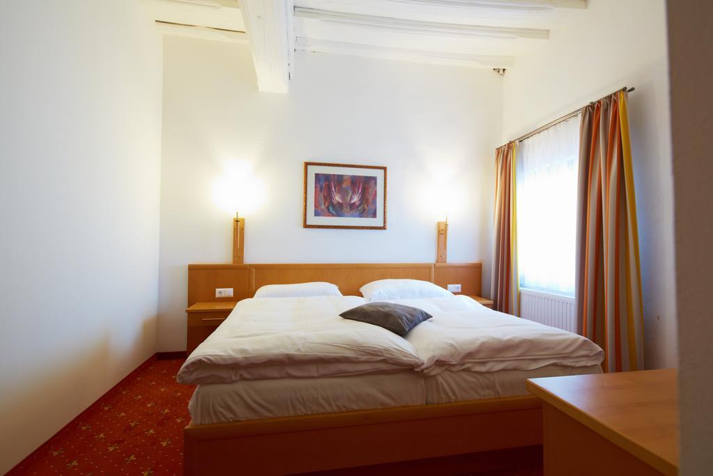 Rathauskeller Melk Hotel Bilik gambar